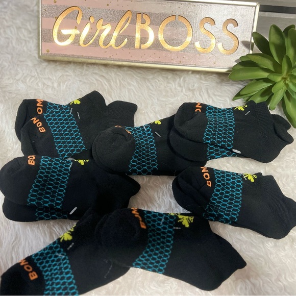 NWOT 7 Pack Bombas no show socks XS - Picture 3 of 3
